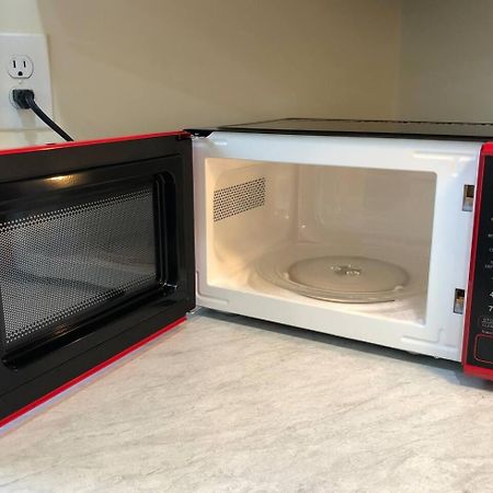 Large And Private 3 Bedroom And 1 Bathroom Apartment Near Newark International Airport Ewr And New York City Exteriör bild